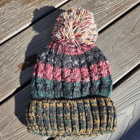 Accessories - Colorful fleece lined winter toque, like new